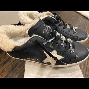 Golden goose black sneaker with Sherpa size 38